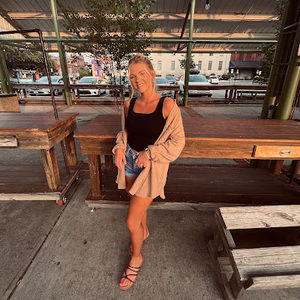 Meet your Posher, Haley